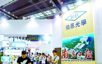 伯恩光学可以说是深圳东进的先锋,早已成为惠州经济发展的支柱之一.