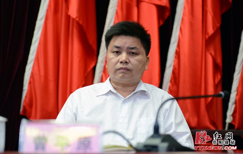 bgb4-fxuxnap3559980.jpg