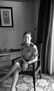 黑户女假扮军官 分饰多角骗钱骗婚|军官|黑户|李