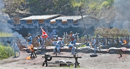 血战到底 南川实景演出还原川军抗战|抗战|实景|观众_新浪新闻