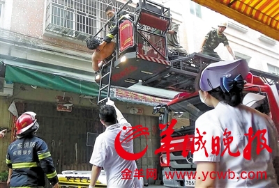 东莞一出租屋火灾9人遇难 凌晨时分起火浓烟呛