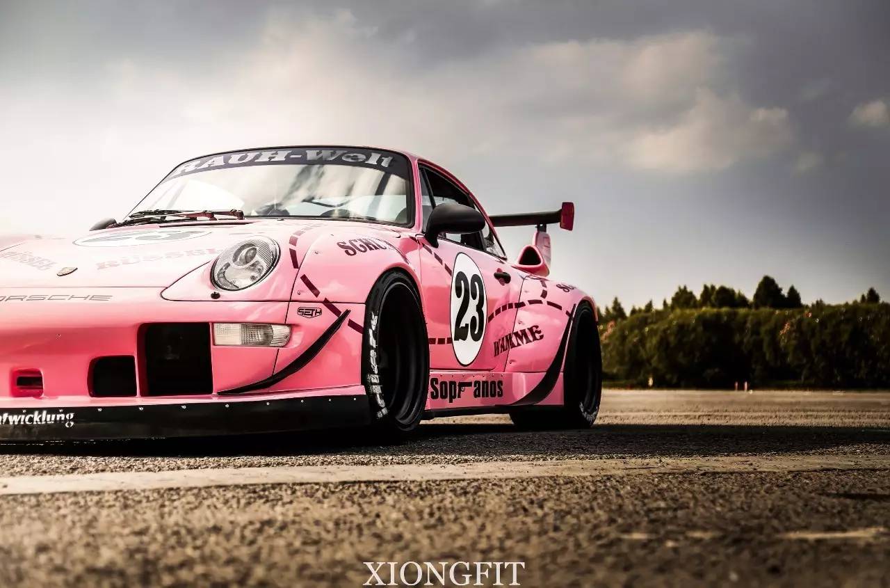 RWB 993 经典PinkPig涂装 大爱粉猪