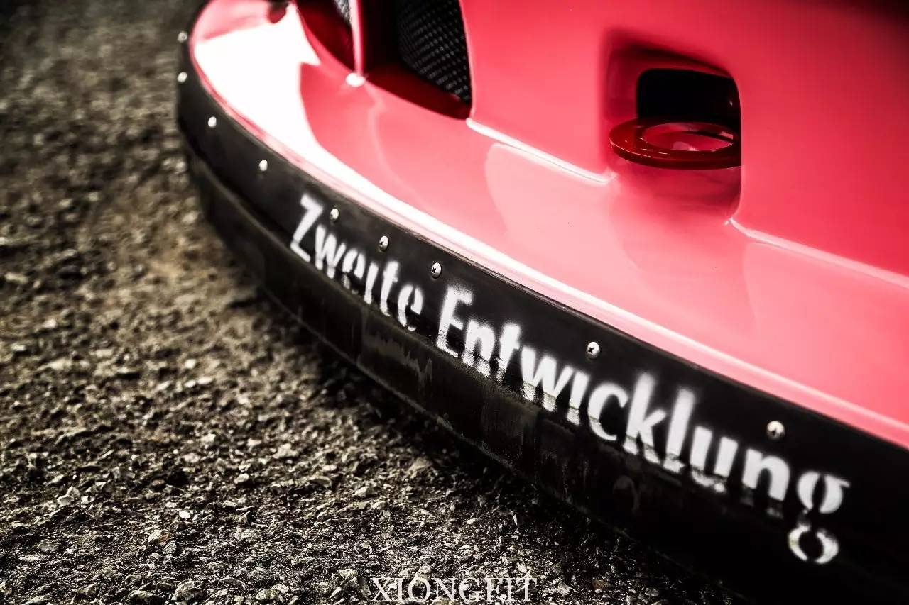 RWB 993 经典PinkPig涂装 大爱粉猪