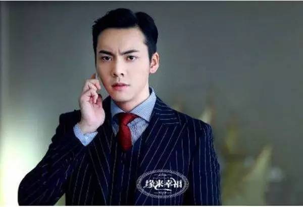 八卦｜陈伟霆从小到大的照片真是一部帅哥进化史啊！