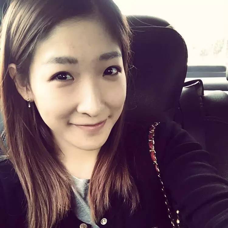 傅园慧打扮起来美哭你 明星也都要靠衣装