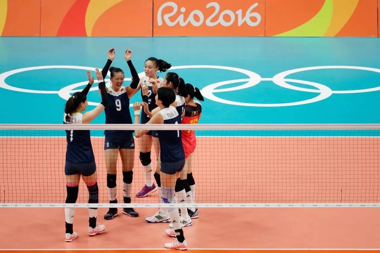 太牛了!中国女排成功复仇荷兰 挺进决赛!