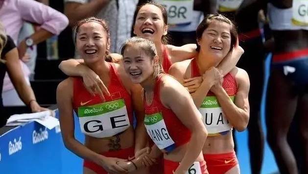 独家 | 哪位羽毛球运动员获得张斌超高评价?不