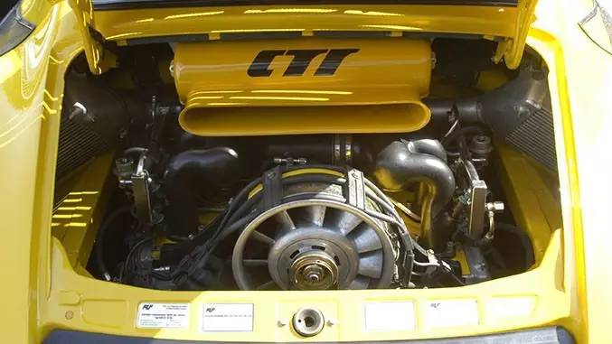 不断突破的极速让CTR一跑成名