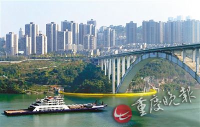 除了防船撞 还成了万州新景观