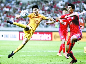 国足客场二比三惜败韩国_抓站