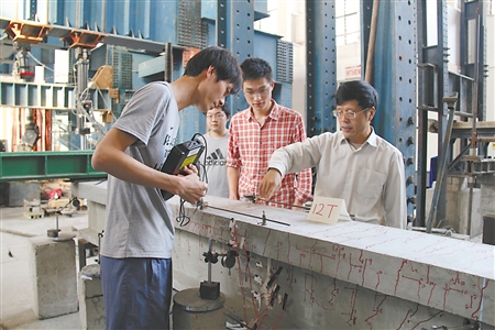 重庆交通大学周志祥: 对桥梁新技术研究投入毕