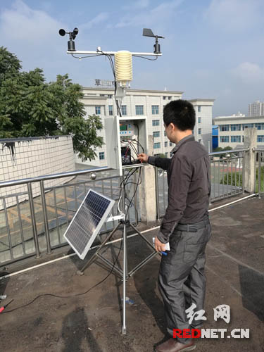 花垣县建成湘西州首个小型光伏发电试验系统|