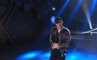 撩妹ing!《快本》张艺兴开启小司机模式