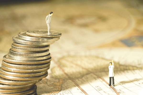 11只定开债基回报率超10% 今年定开债成资本