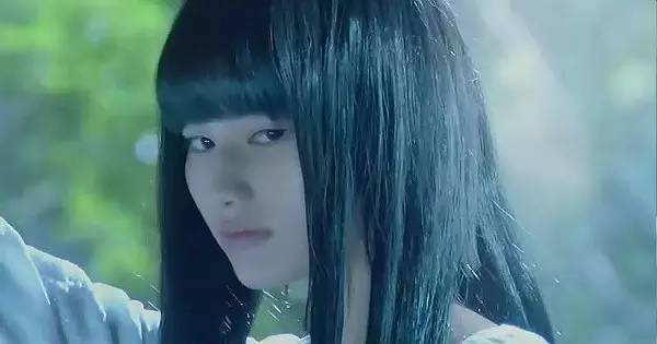 桥本爱饰演最清纯贞子,她把人举起来要掐死的时候,我居然在她身上