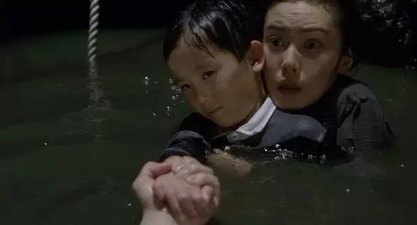 《午夜凶铃2:贞子缠身》1999年|更深的绝望