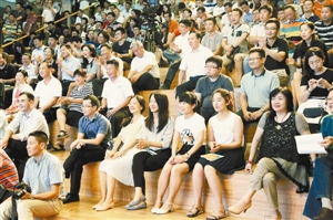 政府管控莫越位 市场做主莫放任|约车|市场|政府