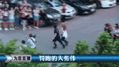 没看过花千骨却要在这里喜欢上张丹峰了,节目里面更是呆萌到极点了