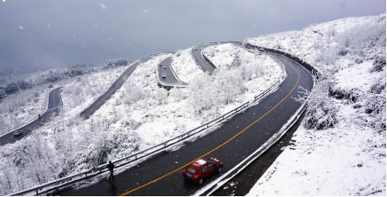 你和綦江在线只差一个在小云社群制作APP的
