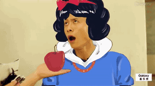 当白雪公主被为了毒苹果时……(请各位宝宝根据张老艺术家生动的表情