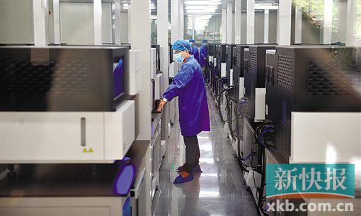 数据机房。它的存量假如一个人每天24小时看电影,可看十万年。