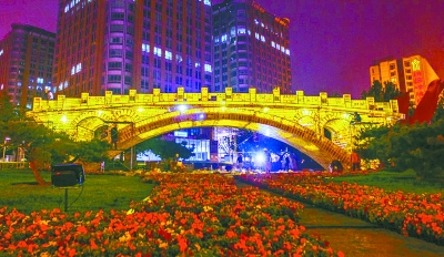 《丝路金桥》国庆亮相北京