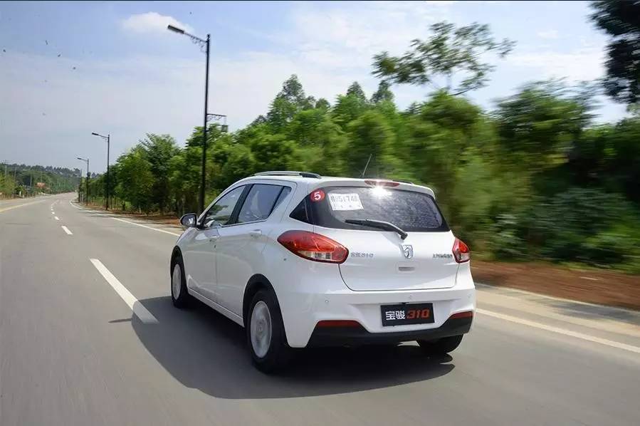 一辆价格在五万元内的精品小车 到底怎样?