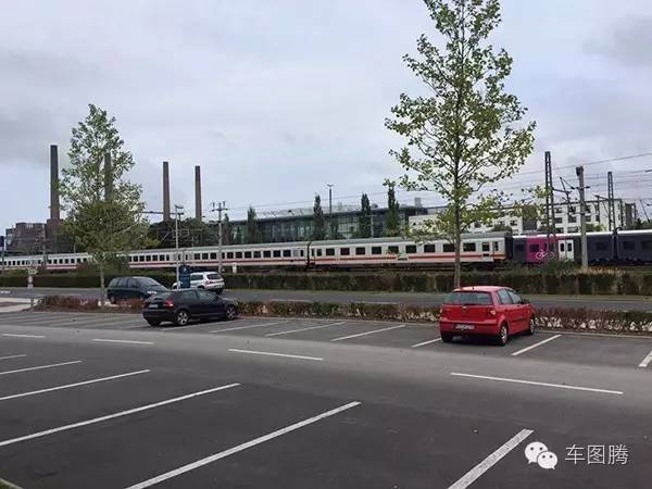 国内热销的三厢车 为何在德国却无人问津?