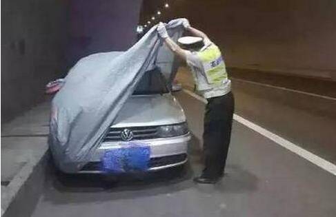 十一长假,除了堵车,还发生了这些奇葩事!