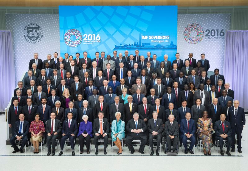 周小川:中国各省财政状况不尽相同 可借鉴欧元