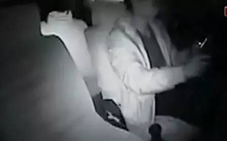 车速不到40,什么事故让司机当场死亡?