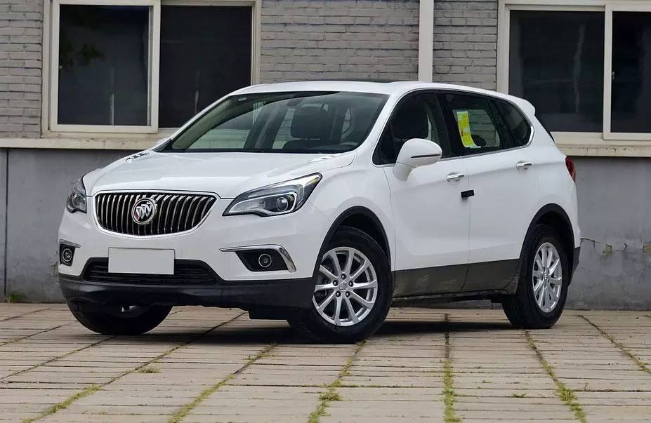 车速不到40,什么事故让司机当场死亡?