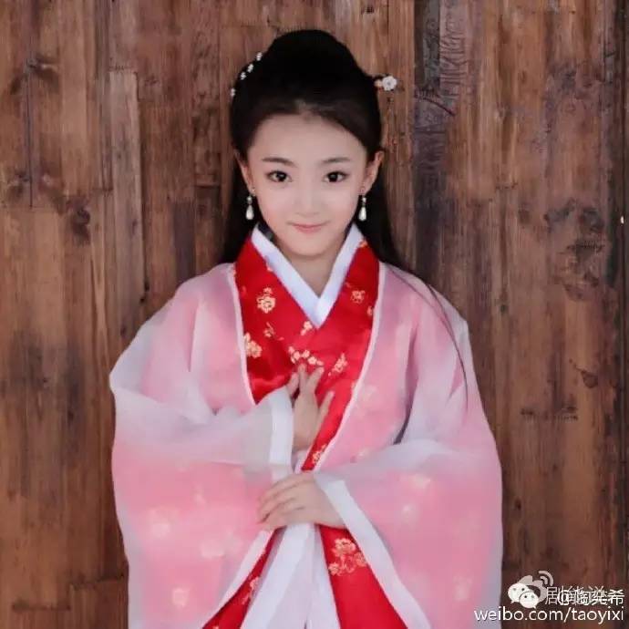 原来小戏骨白娘子戏里戏外都这!么!美!
