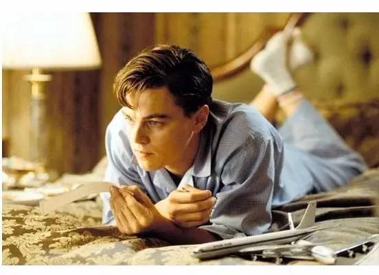 暖暖内含光的《猫鼠游戏》 暖暖内含光的《猫鼠游戏》