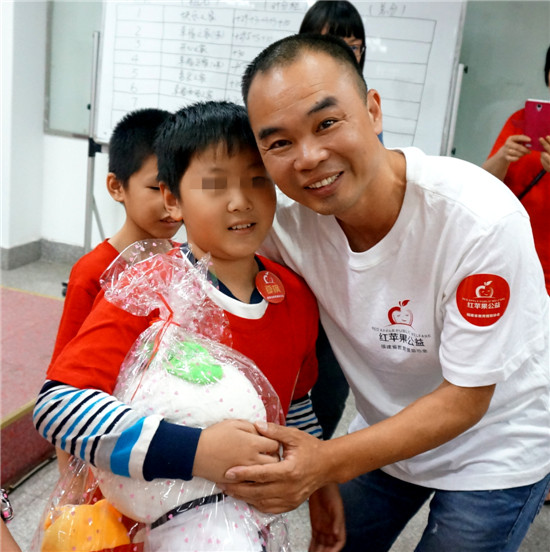 龙岩监狱开展大型亲情帮扶拓展活动|志愿者|活