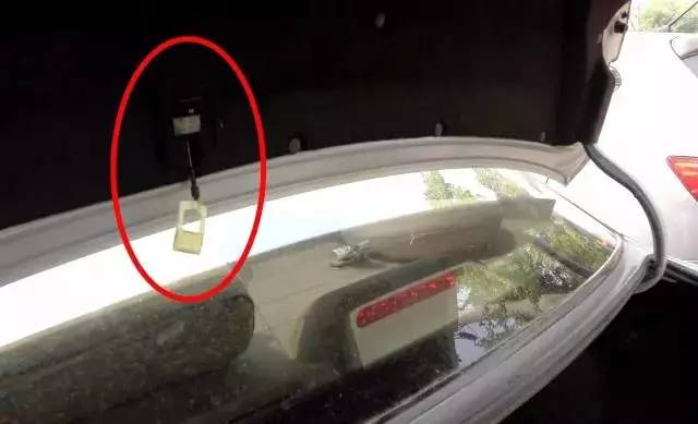 买车一年,竟然还不知道这10个实用功能