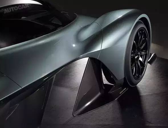 解密阿斯顿·马丁 AM-RB 001