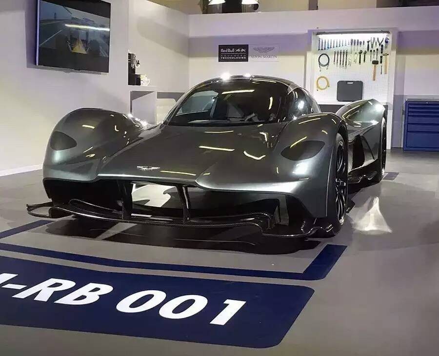 解密阿斯顿·马丁 AM-RB 001