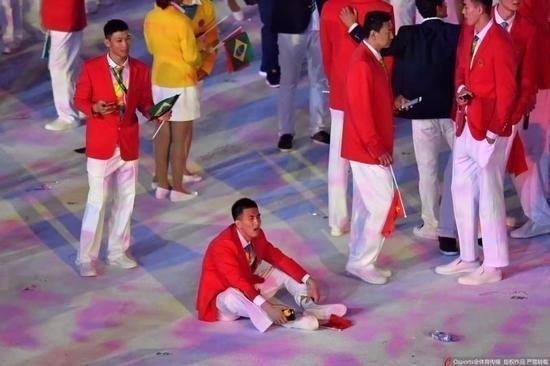 2016年CBA总决赛群殴事件全回顾