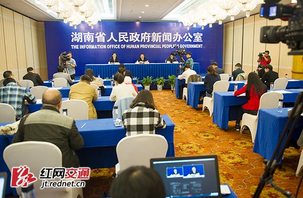 湖南交通强力推进管理服务 多项工作走在全国