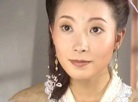 《武林外史》的女主角朱七七她叫张棪琰▼一部《武林外史》让张棪琰圈