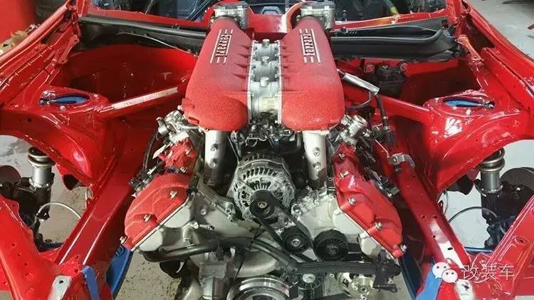 丰田86移植法拉利V8引擎