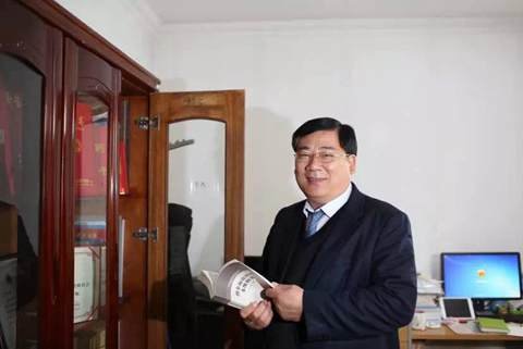 刑辩律师许兰亭:我不认为落马高官受审只是走