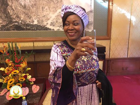 几内亚总统夫人在京招待非洲国家驻华大使夫人