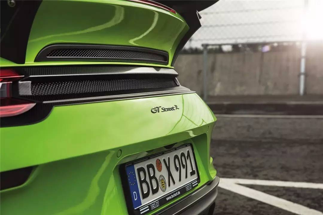 720匹的绿色911改装案例