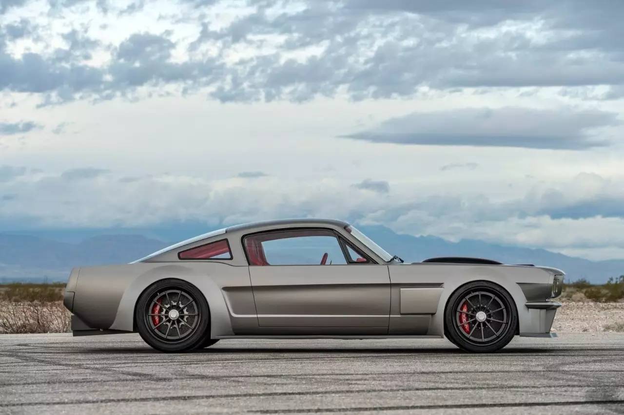 1965年Ford Mustang 重现雄风