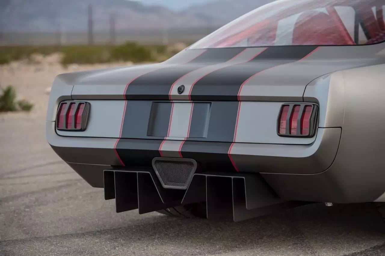 1965年Ford Mustang 重现雄风