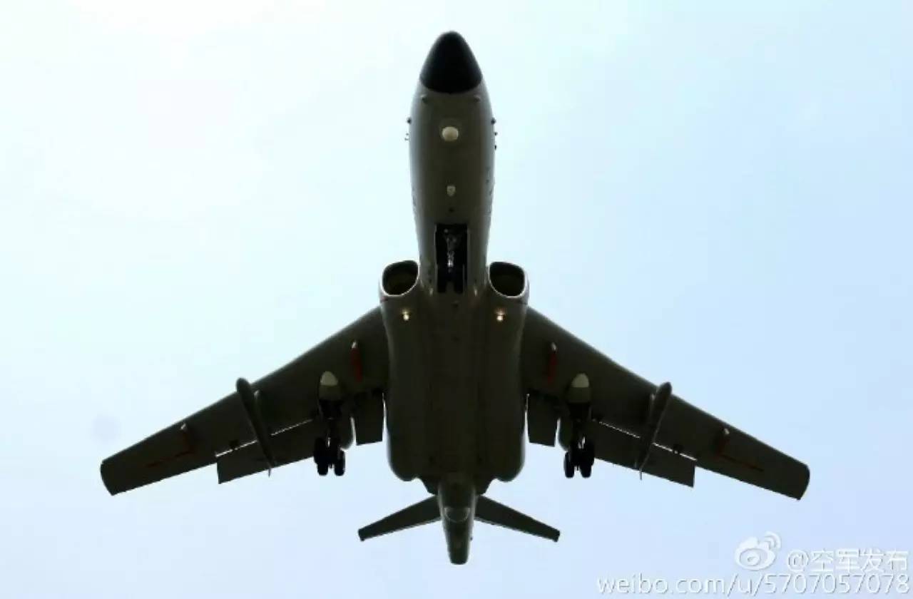 央视揭秘中国战神轰炸机巡航黄岩岛幕后 震撼