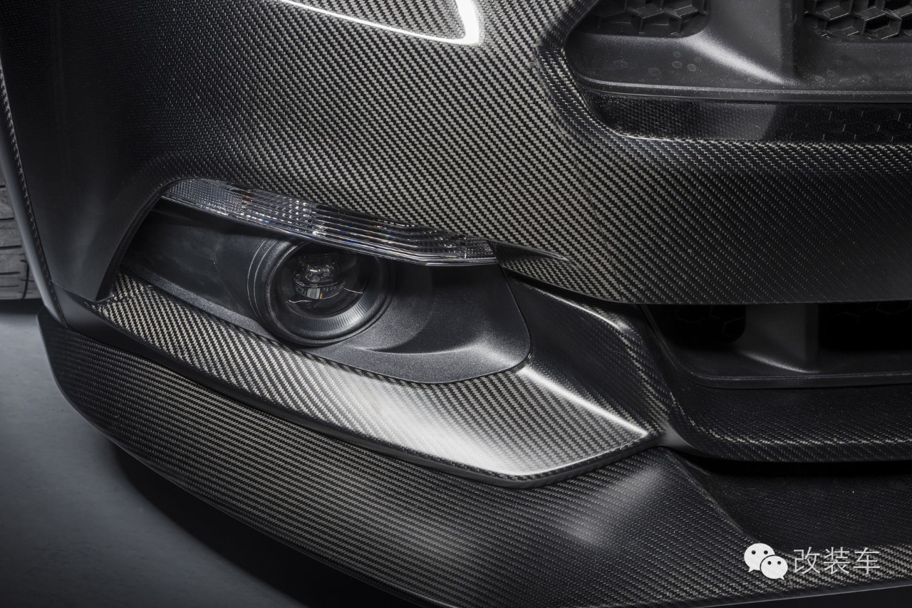 全碳野马 改装费用能买20多辆原厂车