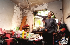 七旬拾荒老人6000元积蓄被骗光